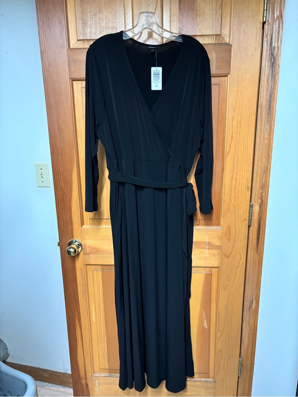 Torrid Black Wrap-Style Maxi Dress with Waist Tie-2x NWT